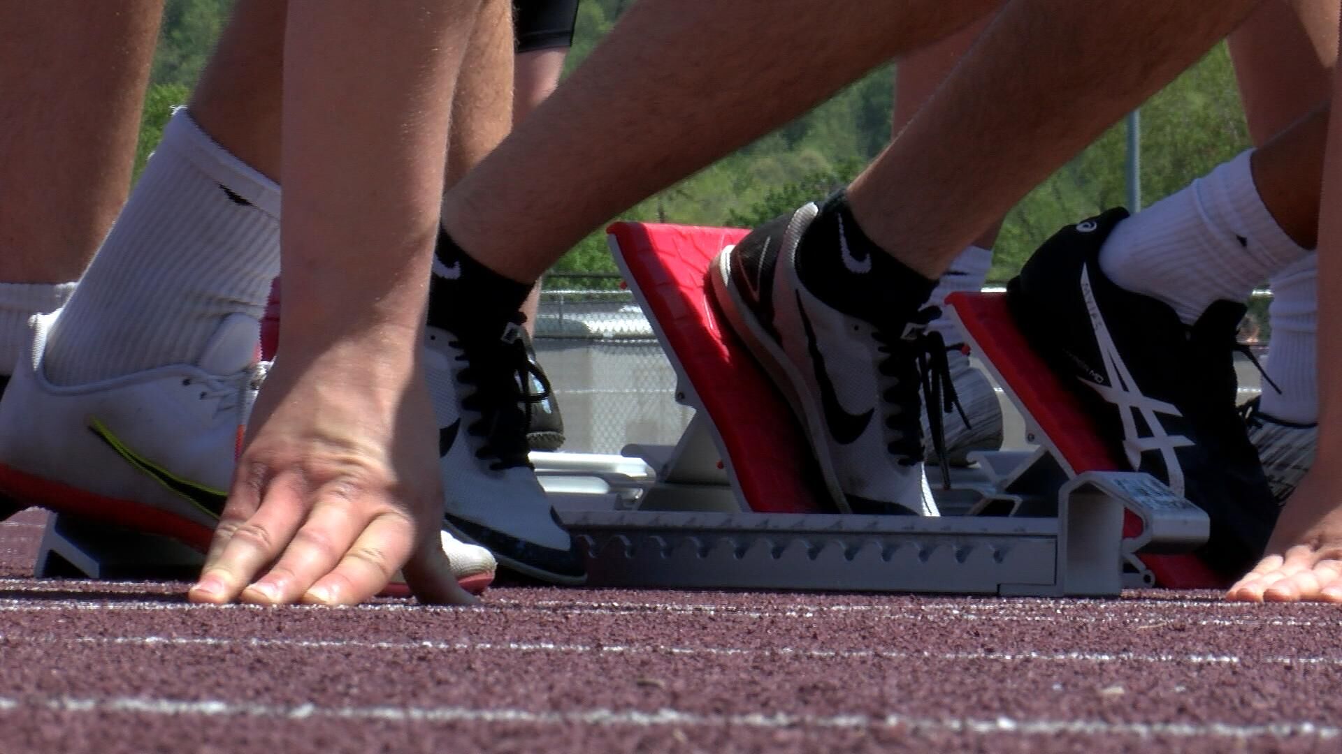 UW-L Hosts the MVC conference track and field championships
